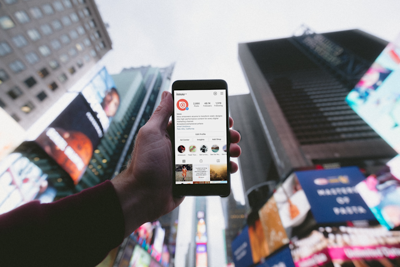 Tailoring Your Social Media Voice to Different Platforms icon